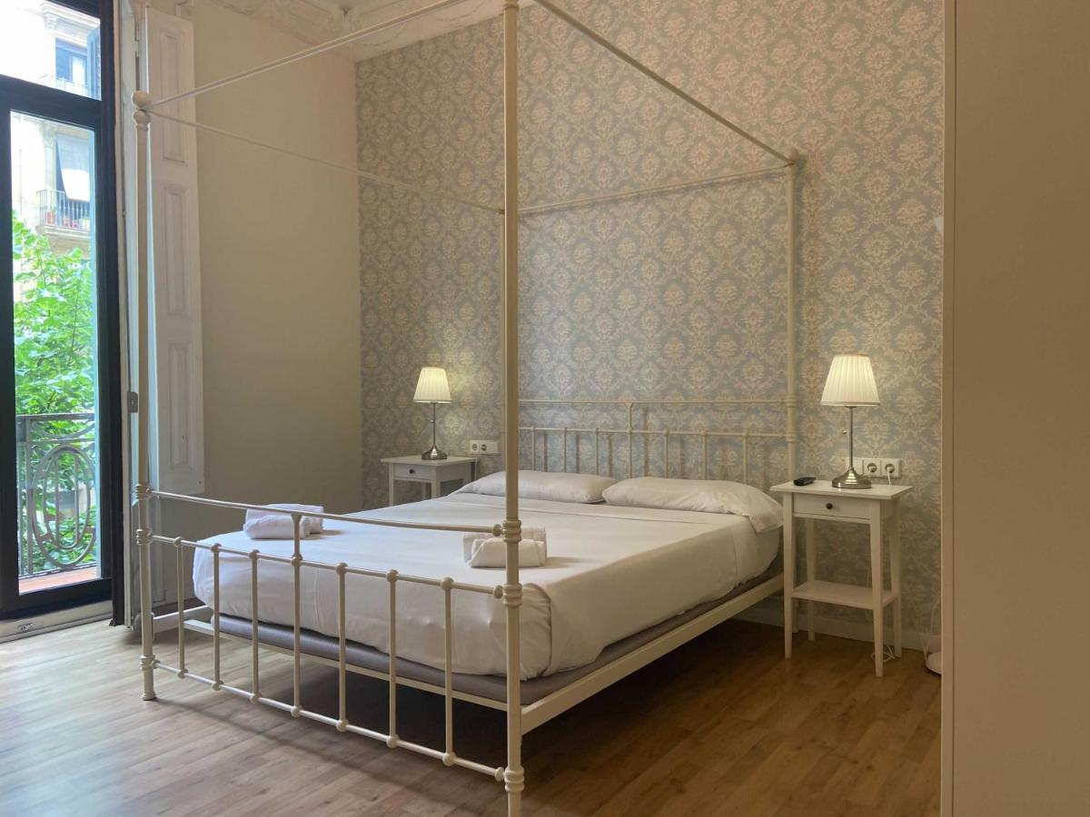 Lumine Luxury Suites By Gaiarooms Барселона Экстерьер фото